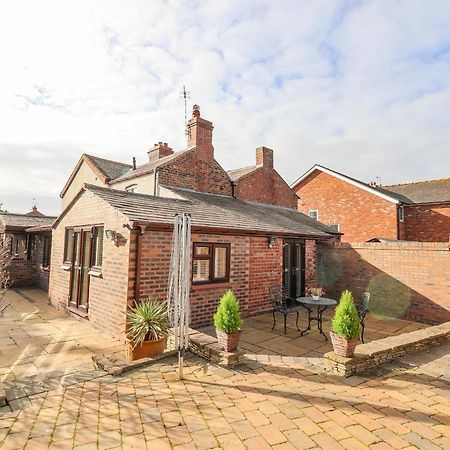4 Green Farm Cottage Честер Экстерьер фото