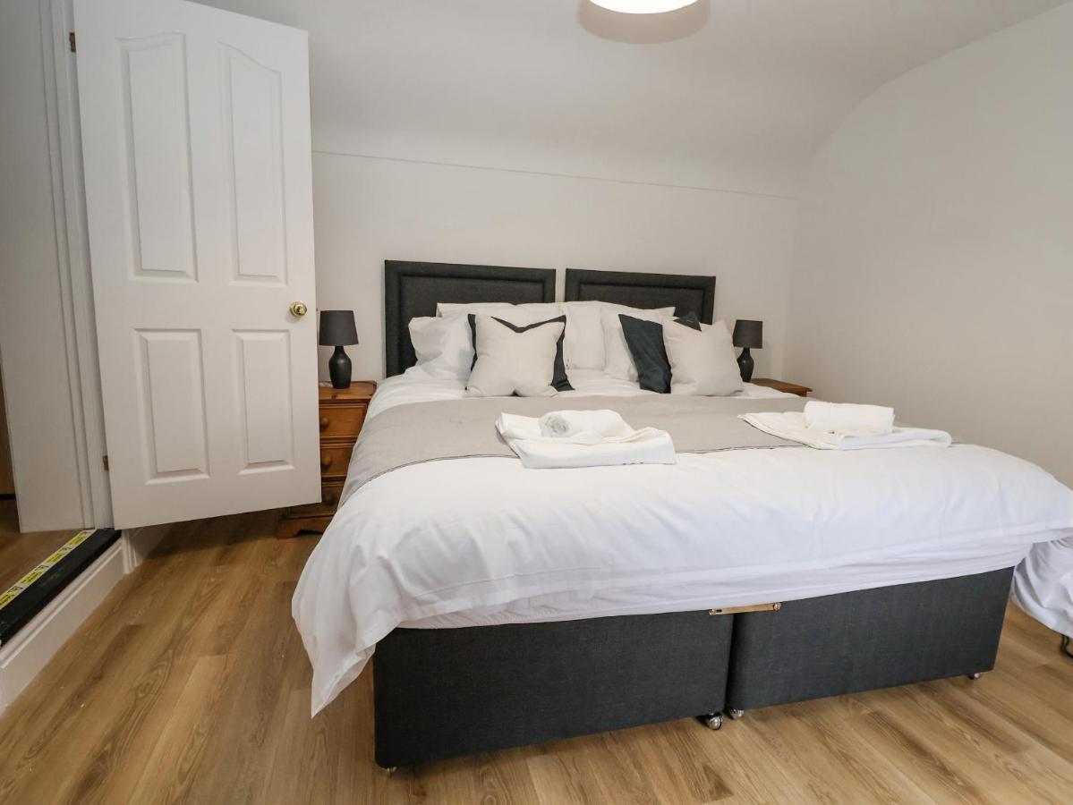 4 Green Farm Cottage Честер Экстерьер фото